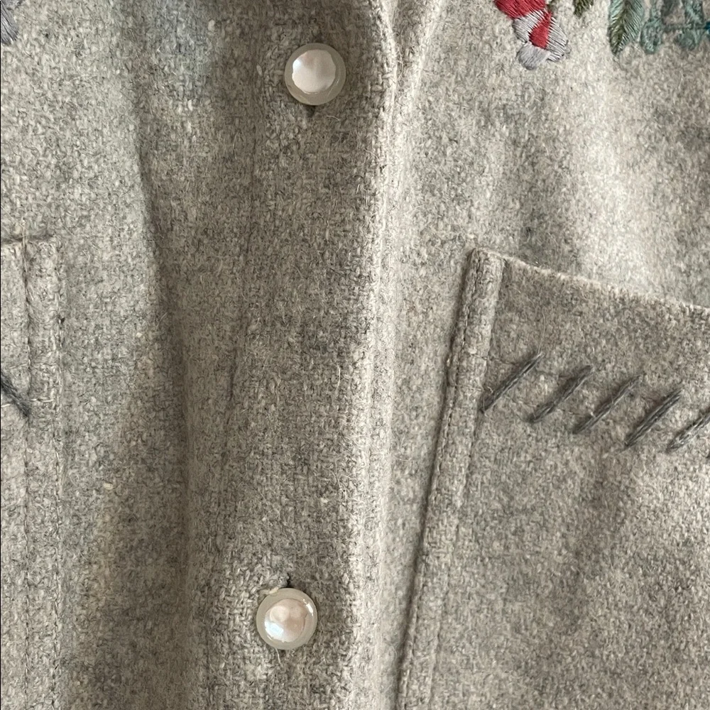 Vintage 90’s Together! Women’s Shirt Jacket Wool Rayon Blend Floral Embroidered